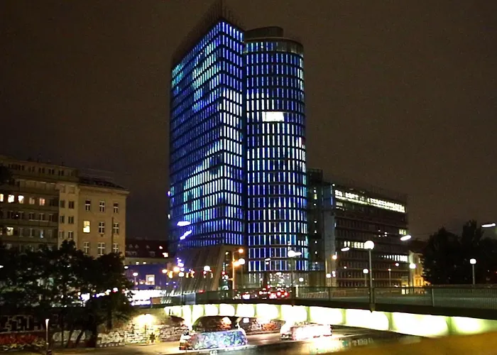 Family Deluxe A Stone Throw From The City Centre And Danube